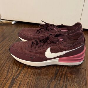 Nike Women's Maroon Sneakers with White Accents